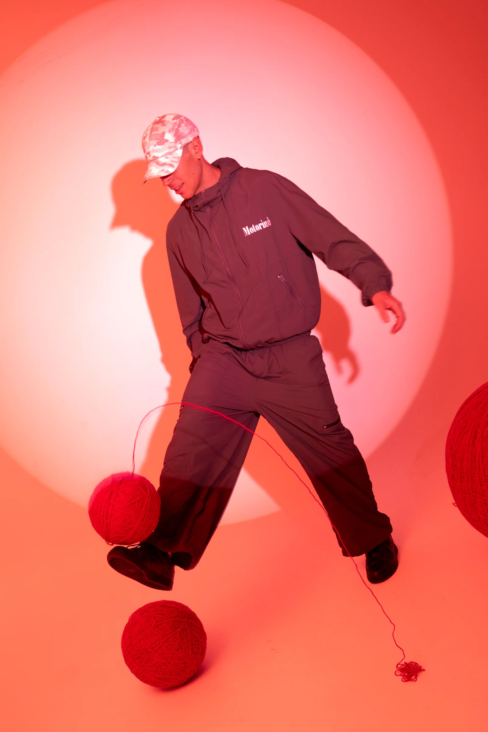 Apex Spray Jacket - Graphite - Image 12